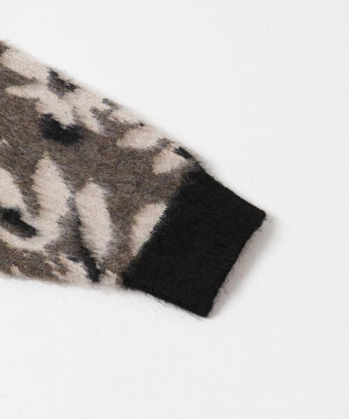 ITEMS URBANRESEARCH（アイテムズ アーバンリサーチ）の「ジャガードニュアンスハイネックニット（ニット/セーター・レディース・ブラウン/ネイビー/ベージュ・FREE）」の16枚目の写真