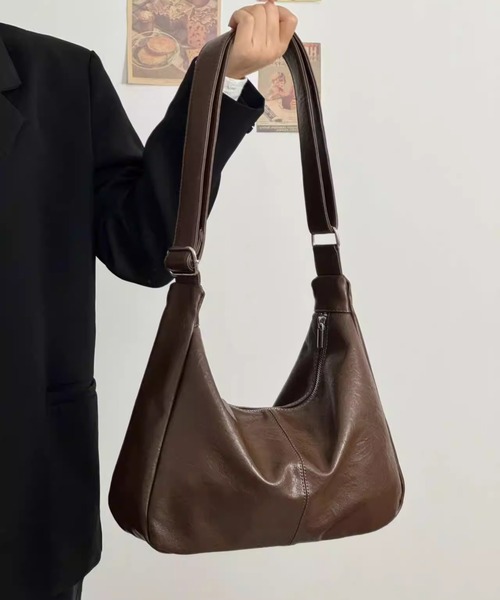 yuue' ( wear )(ユーイ)の「2WAYフェイクレザーショルダーバッグ(ショルダーバッグ・レディース・ダークブラウン/ブラック・FREE)」の15枚目の写真