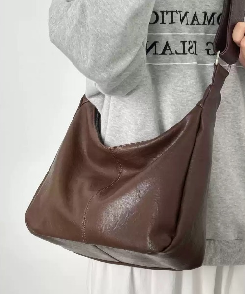 yuue' ( wear )(ユーイ)の「2WAYフェイクレザーショルダーバッグ(ショルダーバッグ・レディース・ダークブラウン/ブラック・FREE)」の10枚目の写真