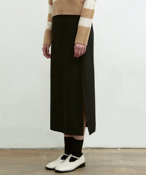 NICK&NICOLE(ニックアンドニコール)の「H-LINE SLIT SKIRT_BLACK(スカート・レディース・その他・MEDIUM/SMALL)」の3枚目の写真