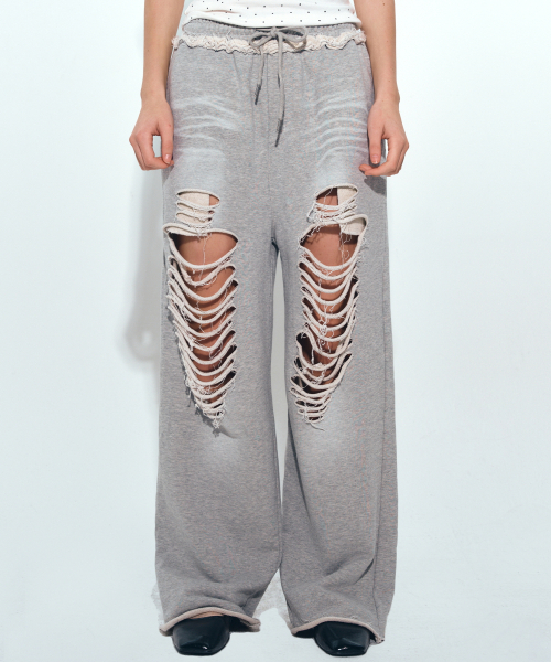 NICK&NICOLE(ニックアンドニコール)の「DESTROYED COTTON LOUNGE PANTS_GRAY(スウェットパンツ・レディース・グレー系その他・FREE)」の4枚目の写真