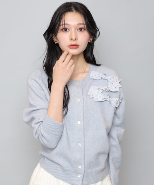 アプワイザーリッシュ ビジュー釦カーディガン ホワイト リボン