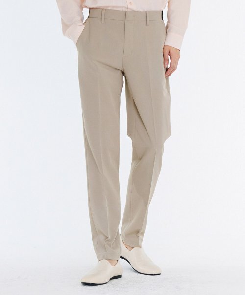 CHASECULT(チェイスカルト)の「男性テーパードサイドバンディングスラックス-CARK2211B0X(スラックス・メンズ・Beige・70/76/82/86)」の1枚目の写真