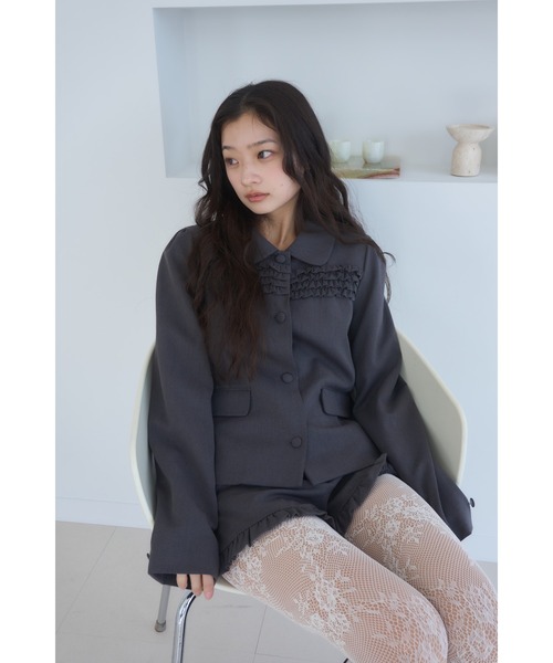 Smyeon(スミョン)の「Frill compact jacket/フリルデザインコンパクトジャケット(その他アウター・レディース・ブラック/チャコールグレー・FREE)」の16枚目の写真