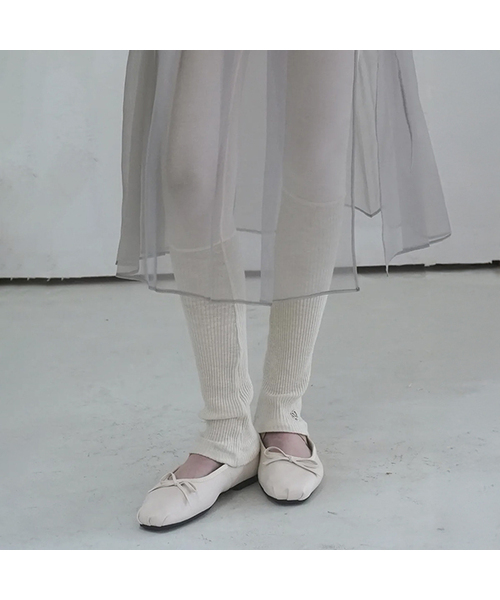 Vivacious（ビバシャス）の「Claire Bootscut Knit Pants - 4COL（その他パンツ・レディース・アイボリー/チャコール/ベージュ/ブラック・FREE）」の2枚目の写真