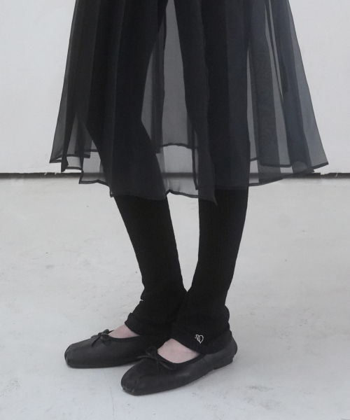 Vivacious（ビバシャス）の「Claire Bootscut Knit Pants - 4COL（その他パンツ・レディース・アイボリー/チャコール/ベージュ/ブラック・FREE）」の8枚目の写真