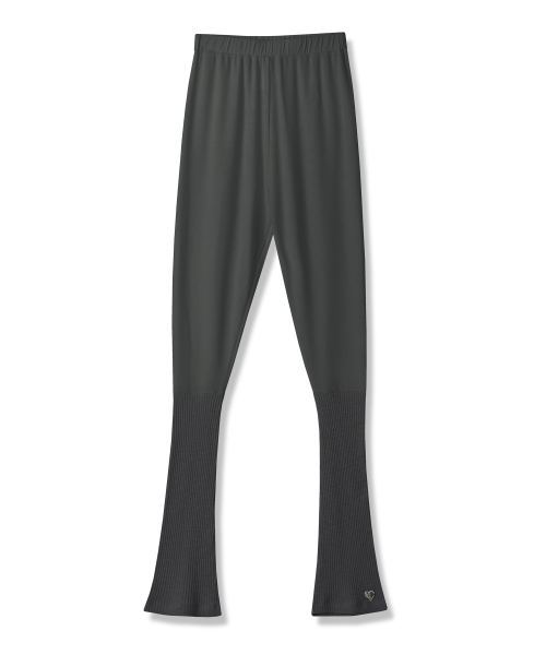 Vivacious（ビバシャス）の「Claire Bootscut Knit Pants - 4COL（その他パンツ・レディース・アイボリー/チャコール/ベージュ/ブラック・FREE）」の11枚目の写真