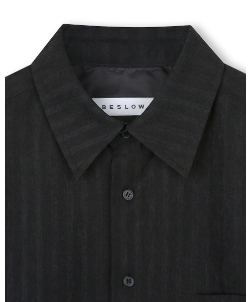 BESLOW(ビースロー)の「RELAXED STRIPE SHIRT BLACK(シャツ/ブラウス・メンズ・その他・SMALL/MEDIUM/LARGE/X-LARGE)」の2枚目の写真