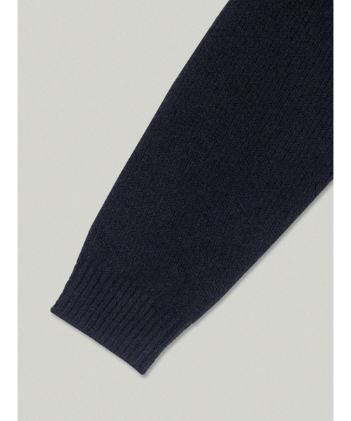 FOLNUA(フォルニュア)の「STEADY ROUND KNIT (NAVY)(ニット/セーター・レディース・その他・FREE)」の2枚目の写真
