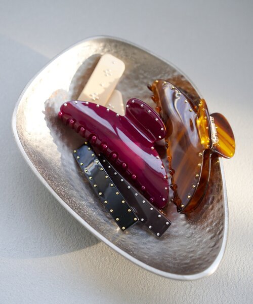 Kastane（カスタネ）の「【fiw.】スタッズヘアバンスクリップ（バレッタ/ヘアクリップ・レディース・ブラック/バーガンディー/ブラウン・FREE）」の13枚目の写真