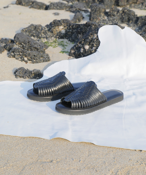 Chubasco(チュバスコ)の「CHUBASCO MONTSERRAT CM2001 ALL BLACK(サンダル・レディース・その他・23cm/24cm/24.5cm/25cm/26cm/27cm)」の2枚目の写真