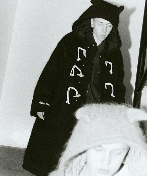 DISCOVERED(ディスカバード)の「【DISCOVERED/ディスカバード】DEVILS EAR HOODIE SHAGGY DUFFLECOAT(ダウンジャケット/コート・メンズ・ベージュ/ブラック・3)」の6枚目の写真