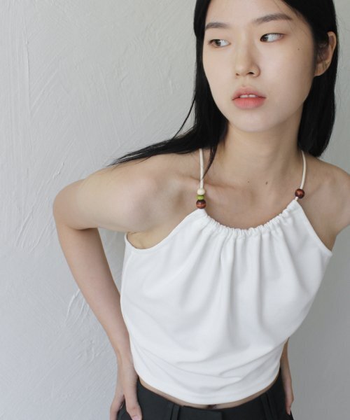RUBATI(ルバティ)の「Halterneck Wooden Beads Top (IVORY)(Tシャツ/カットソー・レディース・その他・size2/size1)」の4枚目の写真