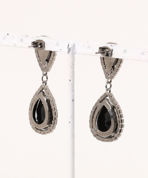 KU-CROISSANT（クークロワッサン）の「ドロップビジューピアス（ピアス（両耳用）・レディース・ブルー/ブラック/ホワイト・ONE SIZE）」の9枚目の写真