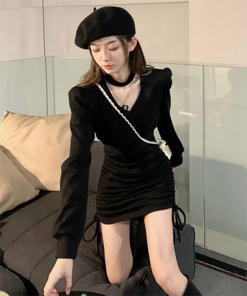 i-dare(アイディア)の「【Mayree】サイド ドロスト デザイン ワンピース(ワンピース・レディース・ブラック・SMALL/LARGE)」の4枚目の写真
