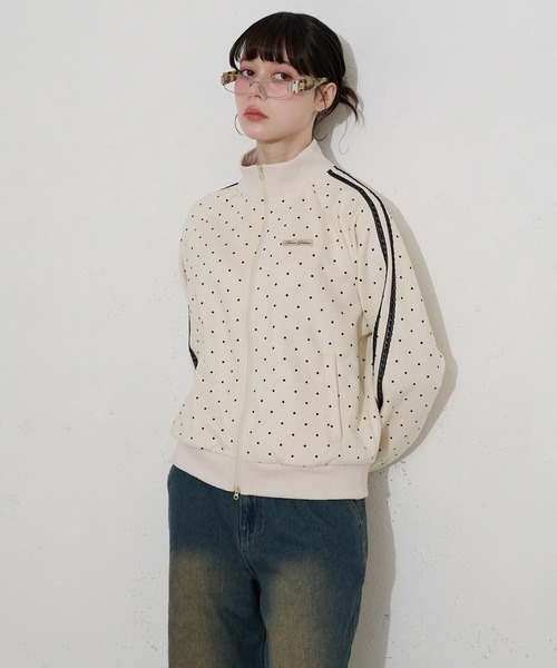 FCMM(エフシーエムエム)の「【日本限定】DOT TRACK JACKET / ドットトラックジャケット(ブルゾン・レディース・ブラウン/オフホワイト・MEDIUM/SMALL)」の4枚目の写真
