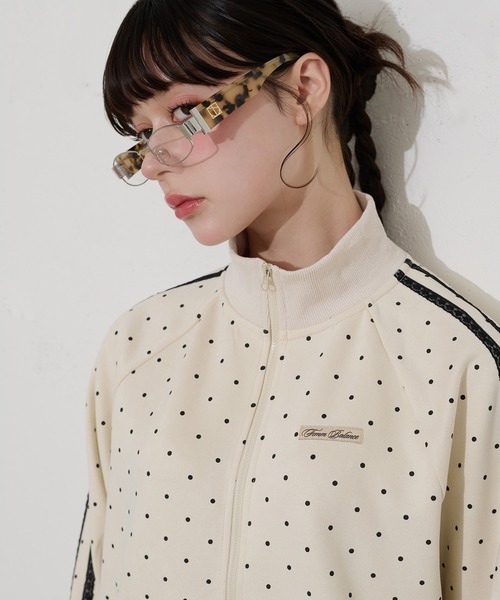 FCMM(エフシーエムエム)の「【日本限定】DOT TRACK JACKET / ドットトラックジャケット(ブルゾン・レディース・ブラウン/オフホワイト・MEDIUM/SMALL)」の8枚目の写真