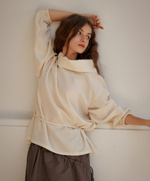 OURO（アウロ）の「ROA TURTLE BLOUSE [ CREAM ]（シャツ/ブラウス）」