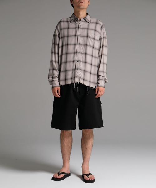 DELUXE（デラックス）の「UNCONTROL（シャツ/ブラウス・メンズ・グレー/グリーン・LARGE/MEDIUM/SMALL）」の9枚目の写真