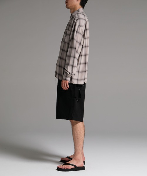 DELUXE（デラックス）の「UNCONTROL（シャツ/ブラウス・メンズ・グレー/グリーン・LARGE/MEDIUM/SMALL）」の10枚目の写真