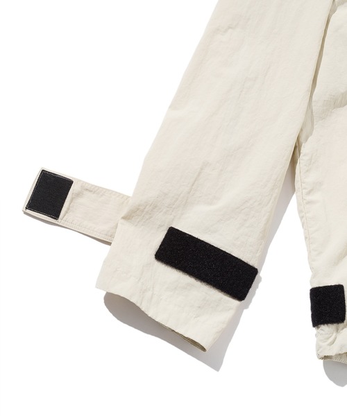 FIRST DOWN(ファーストダウン)の「ヘリテージ アノラック パーカー(マウンテンパーカー・メンズ・アイボリー/ブルー/ブラック・M/XL/L)」の15枚目の写真