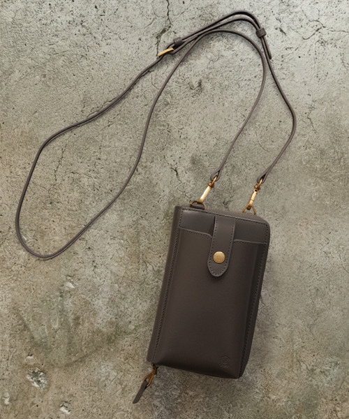BELLIES YORK/ベリーズヨーク】スマートフォンショルダー（その他小物 