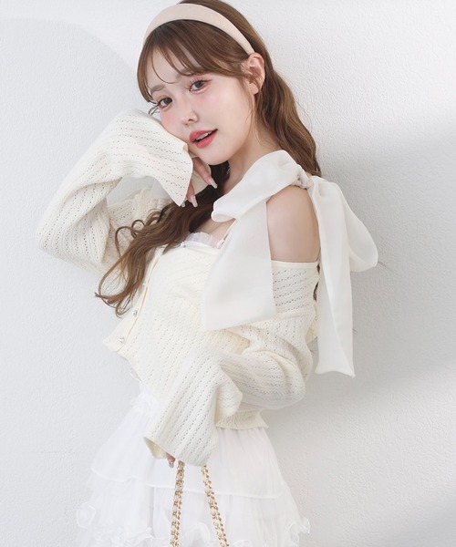 one after another NICE CLAUP（ワンアフターアナザーナイスクラップ）の「ビジューボタンカーディガン（カーディガン/ボレロ・レディース・杢グレー/ミント/サックスブルー/アイボリー/ピンク・FREE）」の2枚目の写真