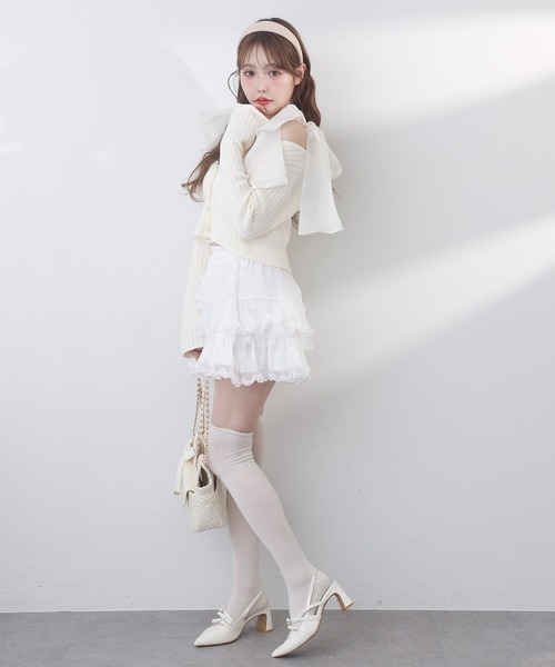 one after another NICE CLAUP（ワンアフターアナザーナイスクラップ）の「ビジューボタンカーディガン（カーディガン/ボレロ・レディース・杢グレー/ミント/サックスブルー/アイボリー/ピンク・FREE）」の6枚目の写真