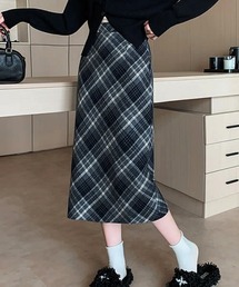 Pittok（ピットク）の「チェック柄 スリット入りミモレ丈スカート（スカート）」
