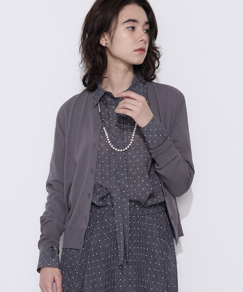 COMME CA（コムサ）の「コットンダルストレッチ Vネックカーディガン（カーディガン/ボレロ・レディース・オフホワイト/ブルー/グレー・11号/9号）」の15枚目の写真