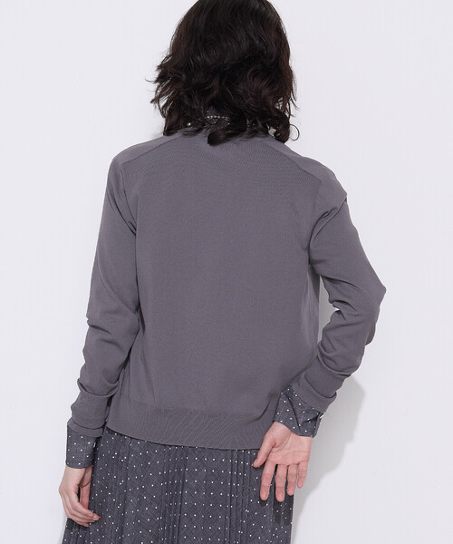 COMME CA（コムサ）の「コットンダルストレッチ Vネックカーディガン（カーディガン/ボレロ・レディース・オフホワイト/ブルー/グレー・11号/9号）」の17枚目の写真