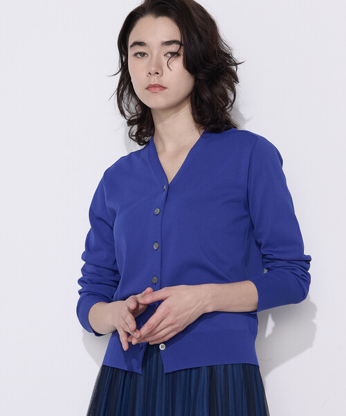 COMME CA（コムサ）の「コットンダルストレッチ Vネックカーディガン（カーディガン/ボレロ・レディース・オフホワイト/ブルー/グレー・11号/9号）」の21枚目の写真