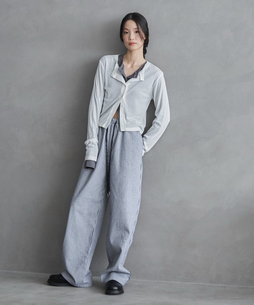 feepur（フェピュール）の「ストライプイージールーズデニム（デニムパンツ・レディース・ブラック/オフホワイト・MEDIUM/SMALL）」の9枚目の写真