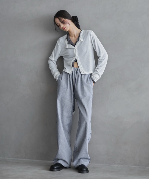 feepur（フェピュール）の「ストライプイージールーズデニム（デニムパンツ・レディース・ブラック/オフホワイト・MEDIUM/SMALL）」の11枚目の写真