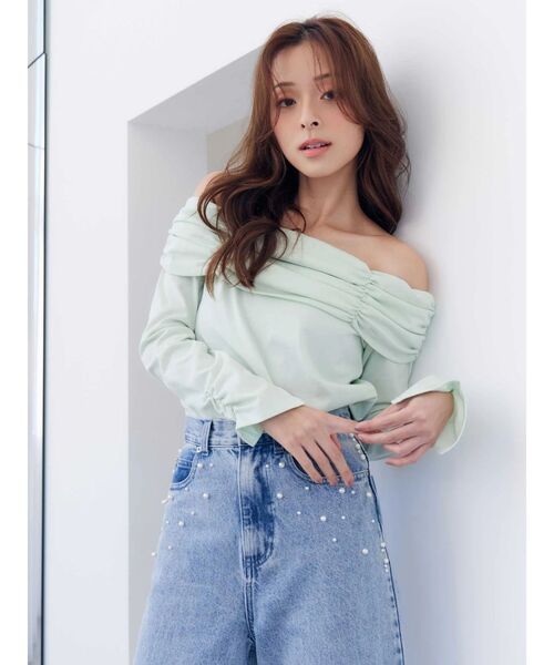 FILA(フィラ)の「【FILA別注】裏毛オフショルトップス(Tシャツ/カットソー・レディース・ミント/ブルー・FREE)」の3枚目の写真