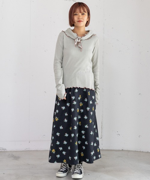 POU DOU DOU(プードゥドゥ)の「2wayフラワープリントドロストスカート(スカート・レディース・グレー/ネイビー・3)」の18枚目の写真