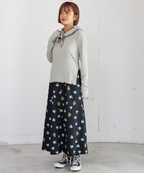 POU DOU DOU(プードゥドゥ)の「2wayフラワープリントドロストスカート(スカート・レディース・グレー/ネイビー・3)」の19枚目の写真