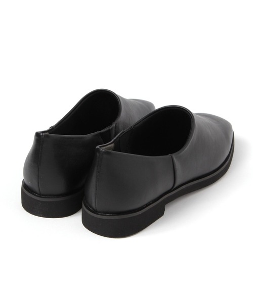 studio CLIP（スタディオクリップ）の「【軽量/抗菌防臭/クッションインソール】スクエアスリッポン（スリッポン・レディース・ブラック/ブラウン・MEDIUM/LARGE）」の9枚目の写真