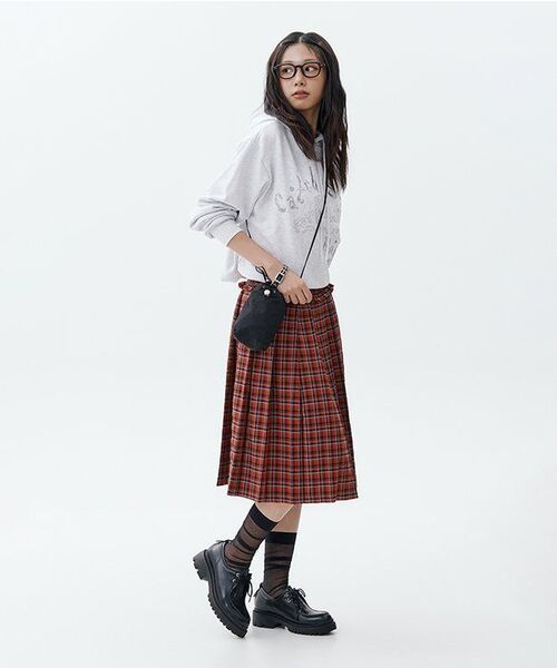 MAC MOC（マックモック）の「アンダース3カラー ダービーローファー 4cm（ローファー・レディース・ブラック/アイボリー/ブラウン・22.5cm/23cm/23.5cm/24cm/24.5cm/25cm）」の12枚目の写真