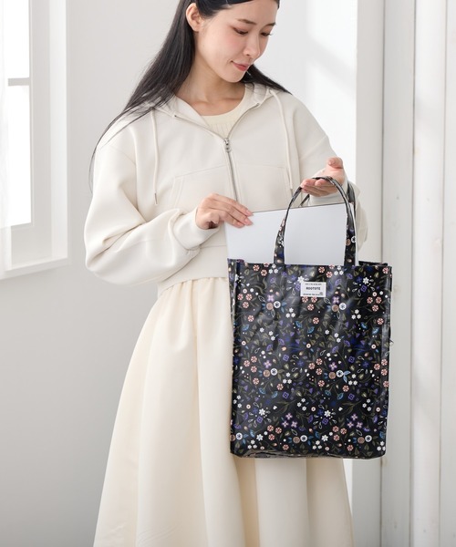 ROOTOTE(ルートート)の「ROOTOTE ルートート EU.アーキャトル.ラミネート-S(トートバッグ・レディース・オリーブ系1/ブラック系その他・FREE)」の4枚目の写真