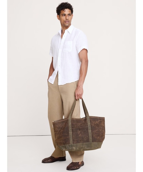 Banana Republic（バナナリパブリック）の「スタンダードフィット リネン ショートスリーブ シャツ（シャツ/ブラウス・メンズ・ネイビー/ホワイト/オリーブ/ナチュラル/ホワイト×ブルー・S/M/L/XL）」の6枚目の写真