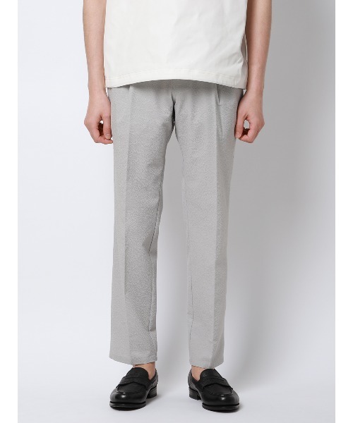 SUIT SQUARE（スーツスクエア）の「FLAT タックテーパードパンツ ウォッシャブル ストレッチ ドライシアサッカー 無地 裾上げ済み（スラックス・メンズ・ライトグレー/ブルー・S/M/L）」の17枚目の写真