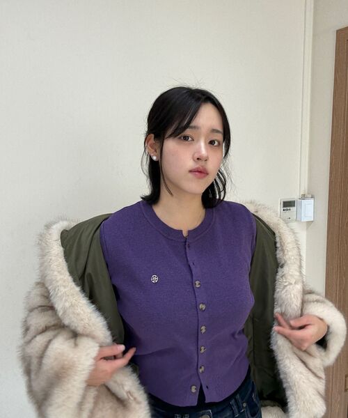 DAUSPICE(ディーオスピス)の「(DUC) Cropped round-neck knit cardigan Black(カーディガン/ボレロ・レディース・ブラック・ONE SIZE)」の2枚目の写真