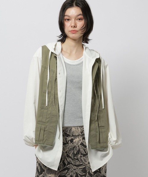 niko and...（ニコアンド）の「アソートUVフーディシャツ（シャツ/ブラウス・レディース・ライトブルー/オフホワイト/ブルー・FREE）」の2枚目の写真