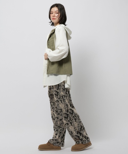 niko and...（ニコアンド）の「アソートUVフーディシャツ（シャツ/ブラウス・レディース・ライトブルー/オフホワイト/ブルー・FREE）」の5枚目の写真