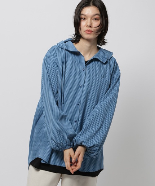 niko and...（ニコアンド）の「アソートUVフーディシャツ（シャツ/ブラウス・レディース・ライトブルー/オフホワイト/ブルー・FREE）」の9枚目の写真