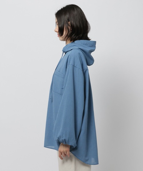 niko and...（ニコアンド）の「アソートUVフーディシャツ（シャツ/ブラウス・レディース・ライトブルー/オフホワイト/ブルー・FREE）」の14枚目の写真