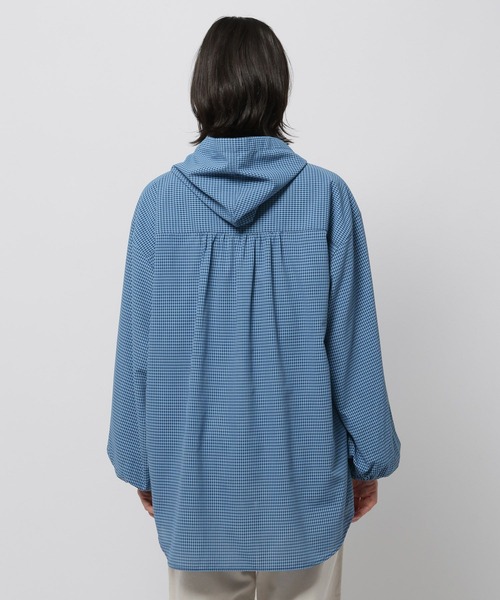 niko and...（ニコアンド）の「アソートUVフーディシャツ（シャツ/ブラウス・レディース・ライトブルー/オフホワイト/ブルー・FREE）」の15枚目の写真