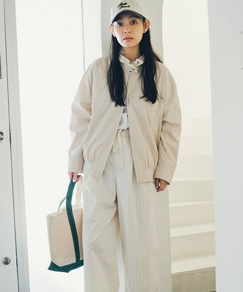 studio CLIP（スタディオクリップ）の「コットンナイロンスタンドブルゾン（ブルゾン・レディース・アイボリー/ベージュ・FREE）」の6枚目の写真