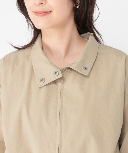 studio CLIP（スタディオクリップ）の「コットンナイロンスタンドブルゾン（ブルゾン・レディース・アイボリー/ベージュ・FREE）」の20枚目の写真